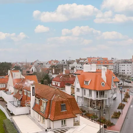Lovely New Apartment At 'T Zoute Near The Beach